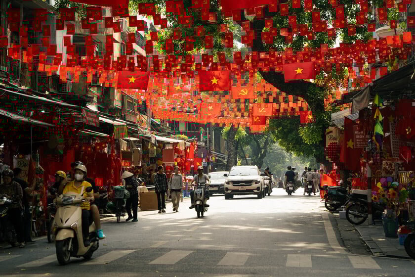 Những hình ảnh về đường phố Hà Nội do anh Phùng Văn Tùng ghi lại