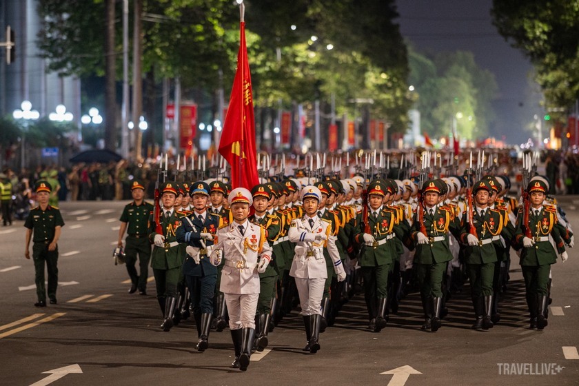Hà Nội điều chỉnh thời gian phân luồng giao thông phục vụ tổng hợp luyện lần 2.