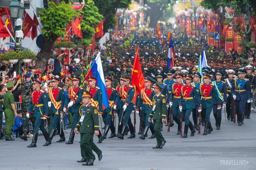 Khối quân đội nước ngoài tham gia diễu binh, diễu hành kỷ niệm 80 năm Quốc khánh. Có 4 khối quân đội tham gia diễu binh A80 lần này gồm: Trung Quốc, Nga, Lào và Campuchia