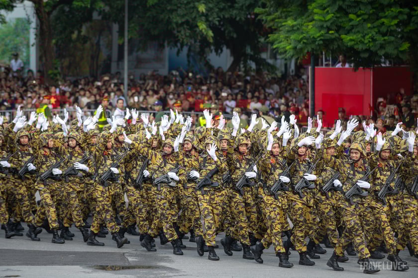 Khối chiến sĩ Công binh