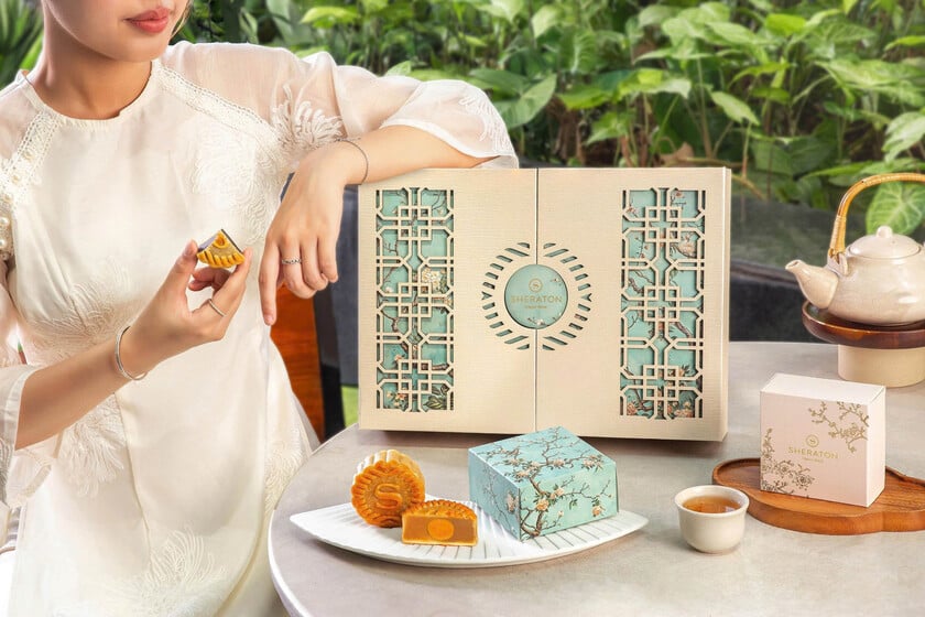 Bộ sưu tập Nguyệt Hoa Cao của Sheraton Hanoi West lấy cảm hứng từ sự giao thoa giữa trăng và hoa