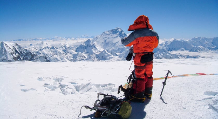 Hầu hết thi thể trên Everest không thể đưa về do các chiến dịch tìm kiếm nguy hiểm và tốn kém