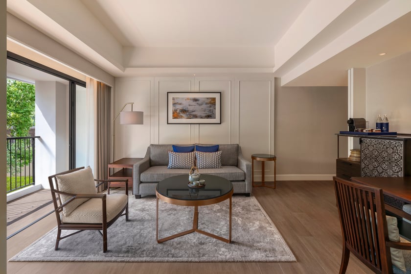 Phòng khách của Phòng Deluxe Suite