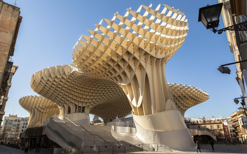 Metropol Parasol là minh chứng rằng Seville vẫn tiếp tục sáng tạo cho tương lai
