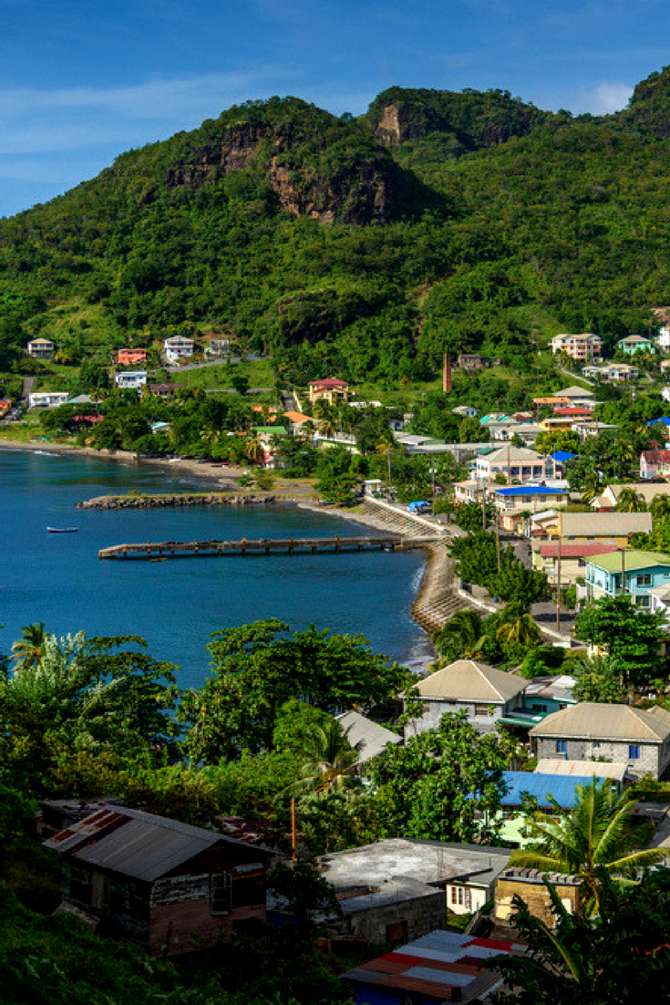 Barrouallie, một thị trấn nằm trên đảo Saint Vincent