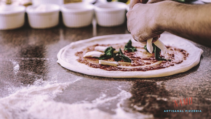 Ăn Pizza và… yêu