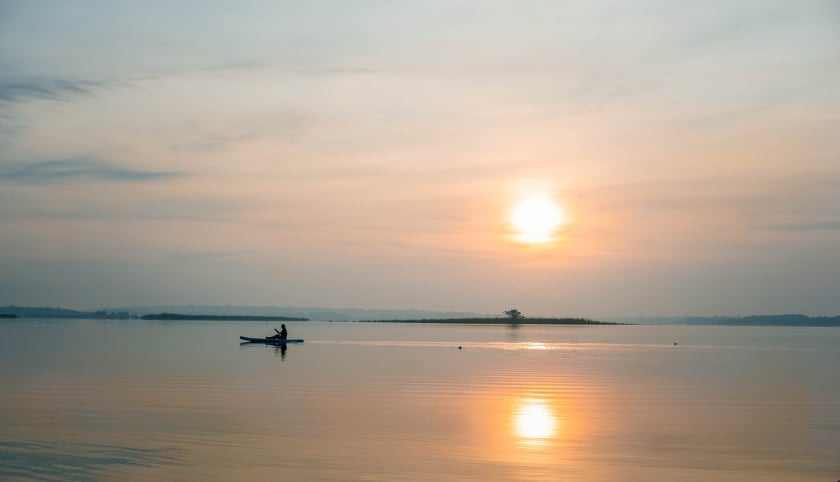 Hồ Trị An là điểm đến thơ mộng ngay gần TP Hồ Chí Minh, phù hợp cho chuyến đi cuối tuần.