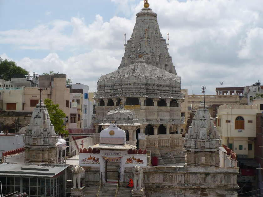 Khu đền Jagdish cổ kính và linh thiêng trong văn hóa Ấn Độ
