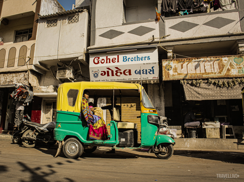 Rickshaw (còn gọi là tuktuk) chỉ dành cho người thu nhập rất thấp.