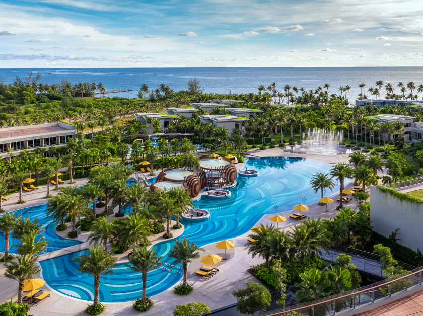 Khu nghỉ dưỡng Pullman Phú Quốc được vinh danh trong top 100 thương hiệu tin dùng.