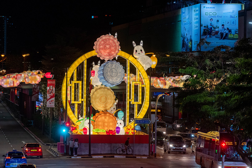 Góc phố Eu Tong Shen, Chinatown (Singapore) được thắp sáng trong dịp Tết Trung thu.