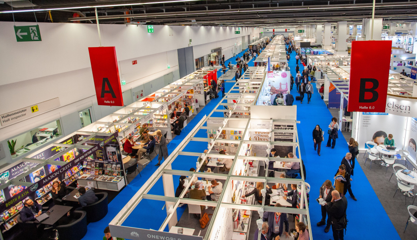 Hội chợ sách Frankfurt diễn ra từ ngày 19/10 đến ngày 24/10 hàng năm, đây không chỉ là cơ hội lớn dành cho nhà xuất bản, nhà buôn sách mà còn là dự án để lan tỏa văn hóa đọc đến với nhiều người.