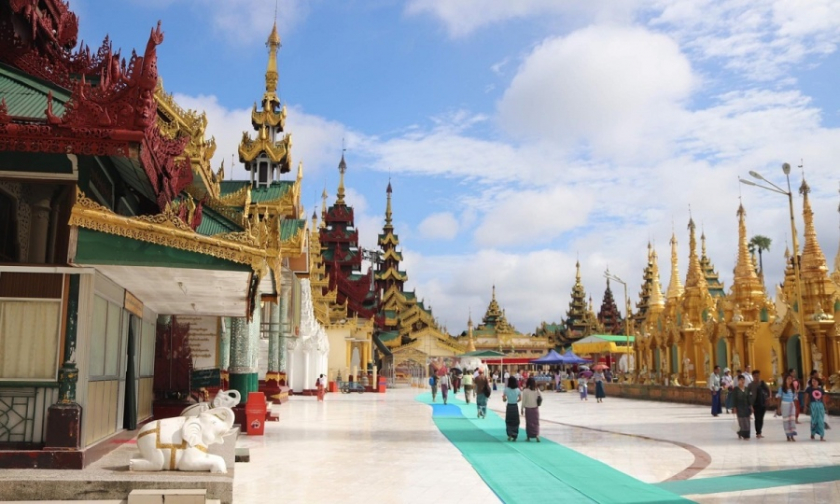 Cuối năm ngoái, Myanmar đã ra tín hiệu mở cửa trở lại cho du khách quốc tế trong năm 2022, với hy vọng tận dụng lợi thế của loạt ngày lễ truyền thống tại địa phương. Ảnh: Trung Nghĩa