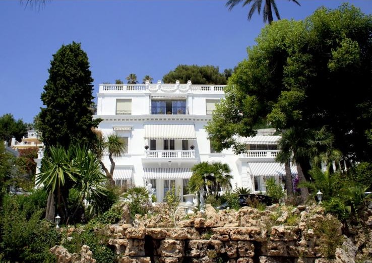 White House, căn villa hướng ra Địa Trung Hải sang trọng và lịch lãm