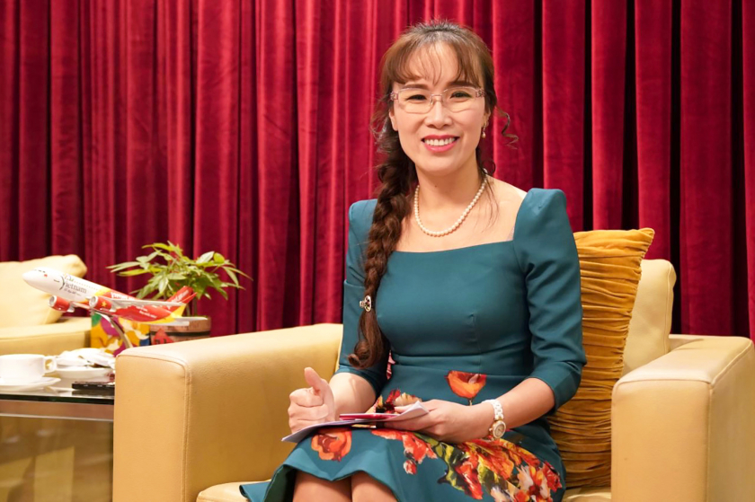 Bà Nguyễn Thị Phương Thảo là nữ tỷ phú đầu tiên của Việt Nam với khối tài sản lên tới khoảng 2,7 tỷ USD (khoảng 59 nghìn tỷ VND). Ngoài vị trí Chủ tịch Sovico, bà cũng là CEO của hãng hàng không Vietjet và là Phó Chủ tịch Ngân hàng HDBank. - Ảnh: Internet
