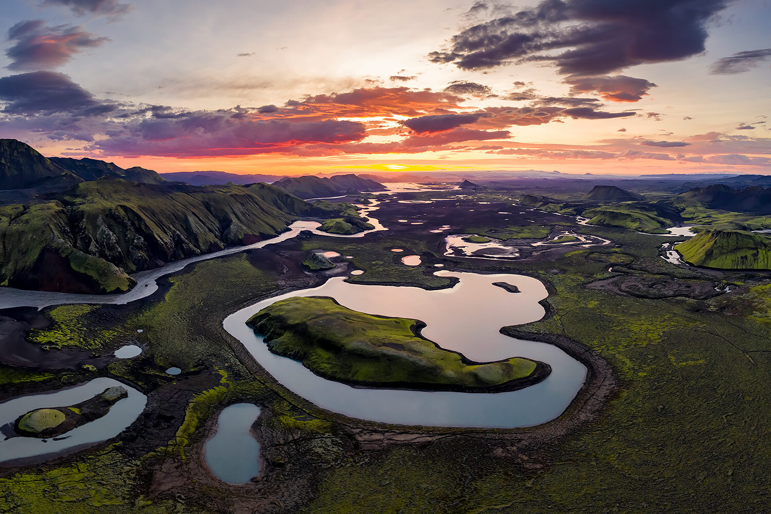 Những nơi thiên nhiên ngự trị ở Iceland