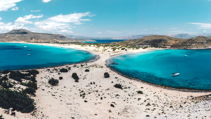 Đảo Elafonisi nằm ở mũi phía tây nam của đảo Crete