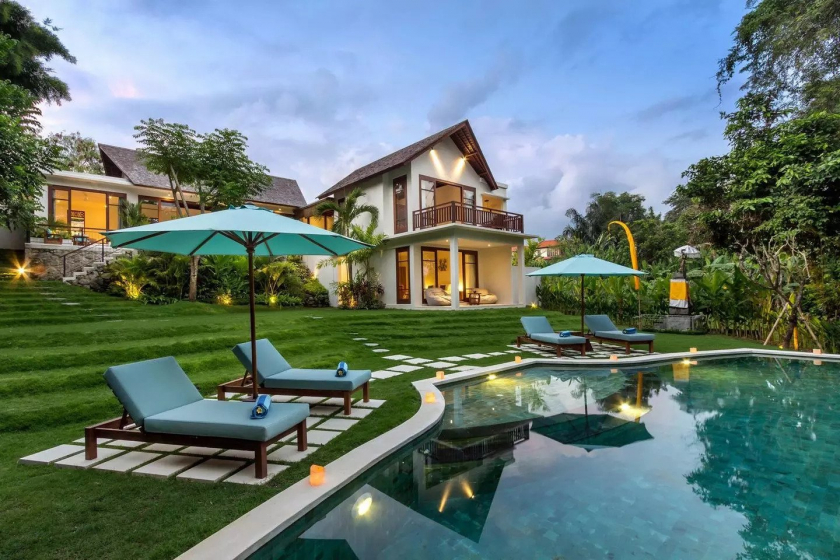 Hình ảnh lung linh mà fanpage Lucky Villa đăng tải. Thực tế, đây là hình ảnh của biệt thự ở Bali, Indonesia