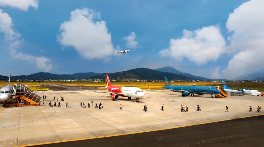 Chuyến bay charter của Korean Air chở theo 141 hành khách đã tới Đà Lạt đêm 23/7