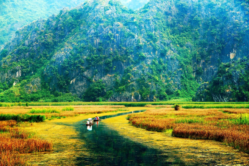 Đầm Vân Long là một trong những điểm đến của Ninh Bình lên phim. Ảnh: Shutterstock