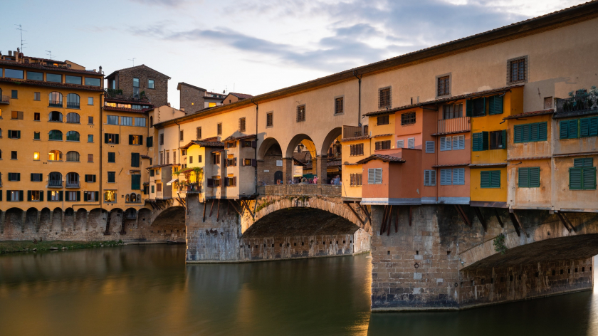 Cầu Ponte Vecchio có giá trị lịch sử to lớn đối với nước Ý