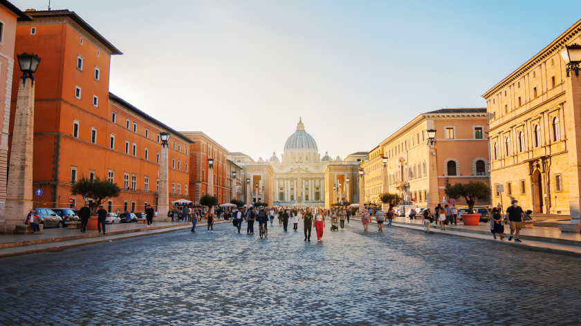 Rome được mệnh danh là thành phố vĩnh cửu và là thủ đô của Italy