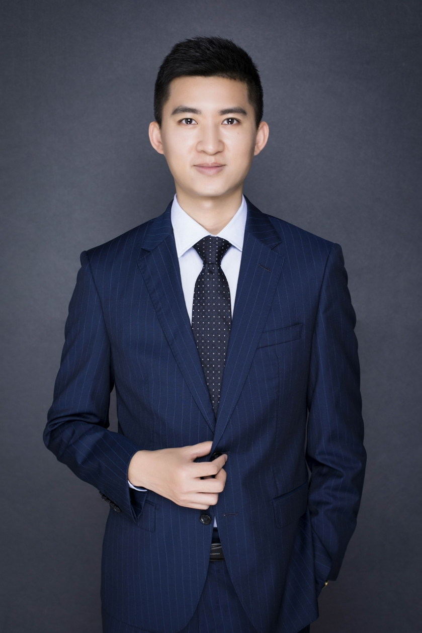 Jiangpeng Yu (JP) cũng được bổ nhiệm làm trợ lý Giám đốc điều hành tại Hoiana Resort & Golf