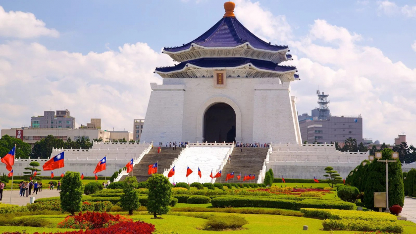 Đài tưởng niệm Tưởng Giới Thạch là một trong những công trình có giá trị lịch sử lớn nhất ở Đài Bắc, nơi mà hầu như đoàn du lịch nào cũng phải một lần ghé đến
