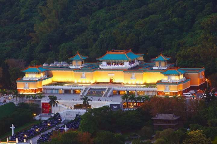 Bảo tàng được thiết kế dựa theo hình dạng các cung điện trong Tử Cấm Thành