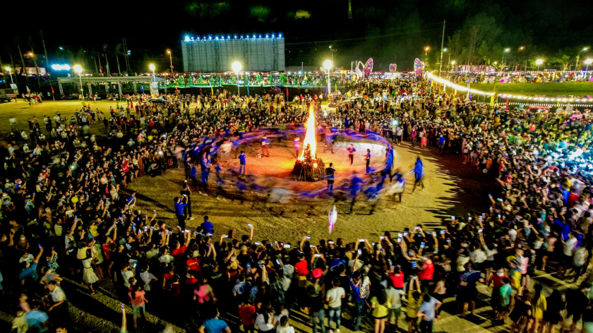 Lễ hội Kỳ Hoa ở Lạng Sơn thu hút nhiều khách du lịch - Ảnh: VNexpress.