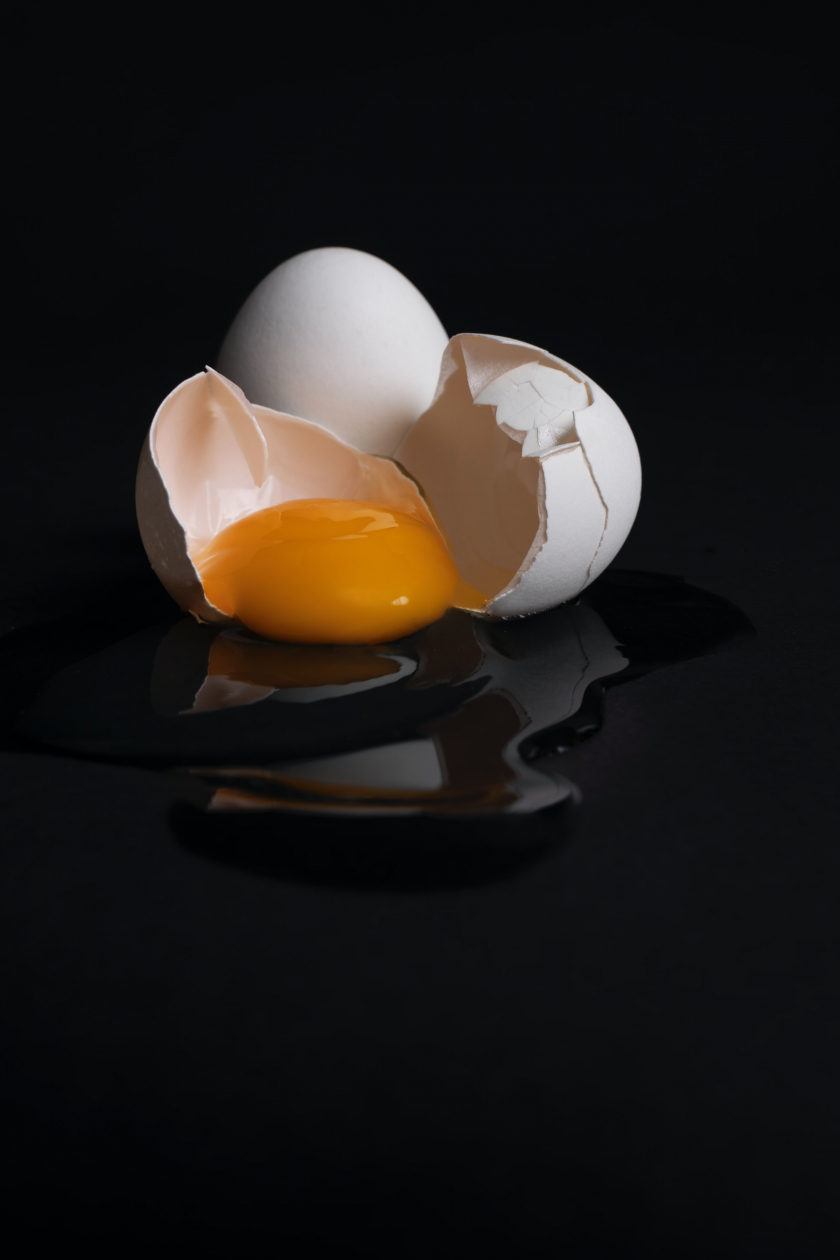 Trứng là thành phần chính của món bánh kem trứng.