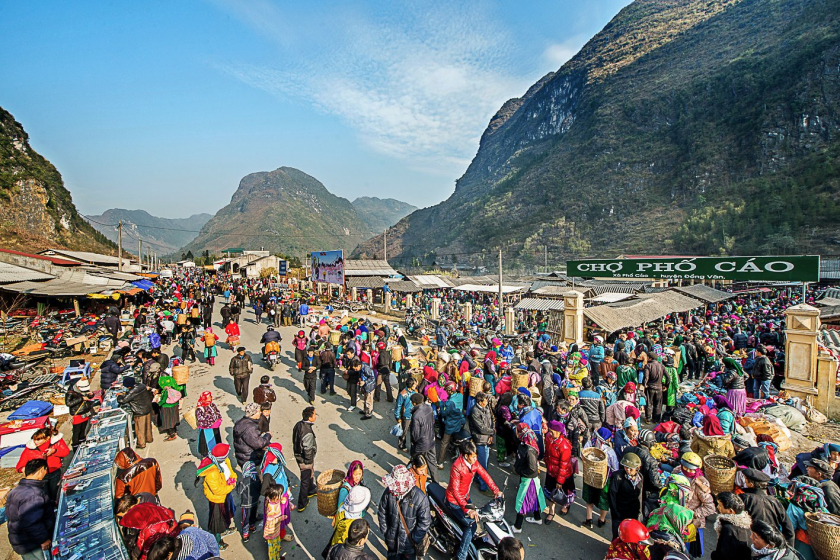 Chợ Phố Cáo thuộc địa phận Đồng Văn, Hà Giang. 