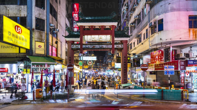 Đi dạo chợ đêm Phố Chùa là một hoạt động cần phải trải nghiệm khi đến Hong Kong. 