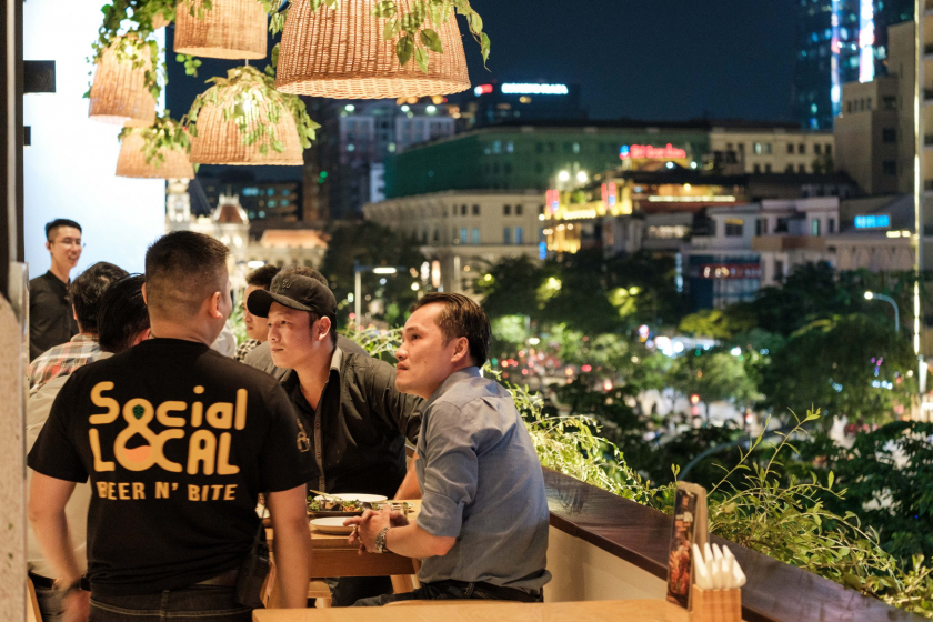 Social Local – Beer N’ Bite mang đến một không gian cởi mở đậm chất Sài Gòn cho những dịp cuối năm