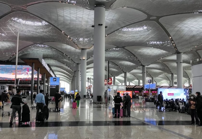 Sân bay Istanbul, sân bay quốc tế chính của Thổ Nhĩ Kỳ, vẫn hoạt động bình thường.
