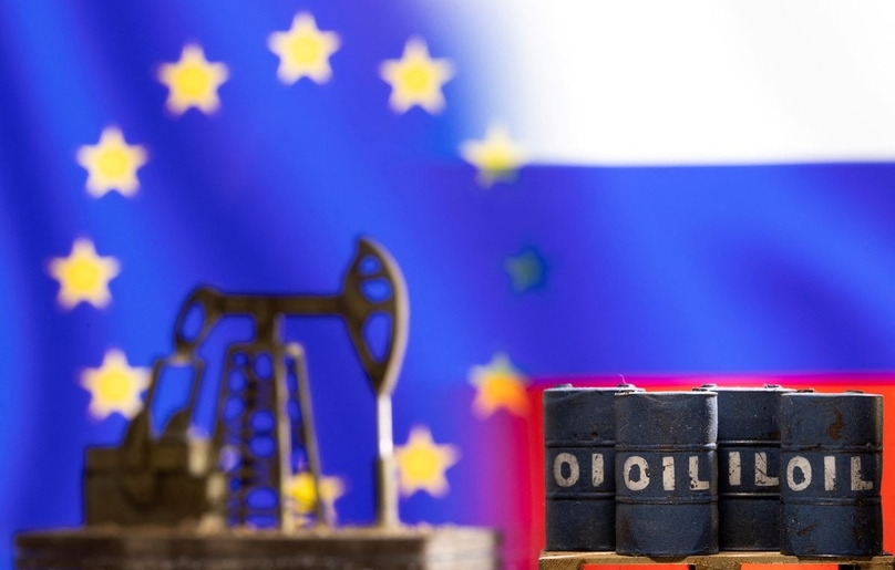 Một số nước châu Âu phản đối việc cấm nhập dầu mỏ từ Nga. Ảnh: Reuters