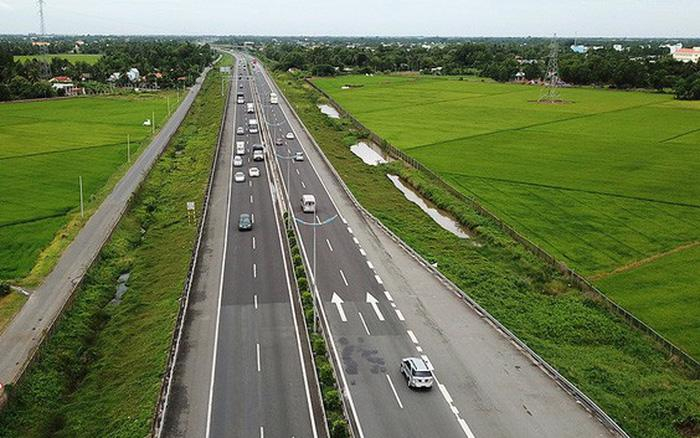 Cao tốc Châu Đốc - Cần Thơ - Sóc Trăng, giai đoạn 1 quy mô 4 làn xe, chiều dài 188,2km, nền đường rộng 17m - Ảnh minh họa