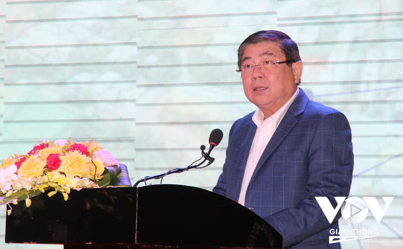 Ông Nguyễn Thành Phong, Phó trưởng Ban Kinh tế Trung ương dự và chỉ đạo tại diễn đàn