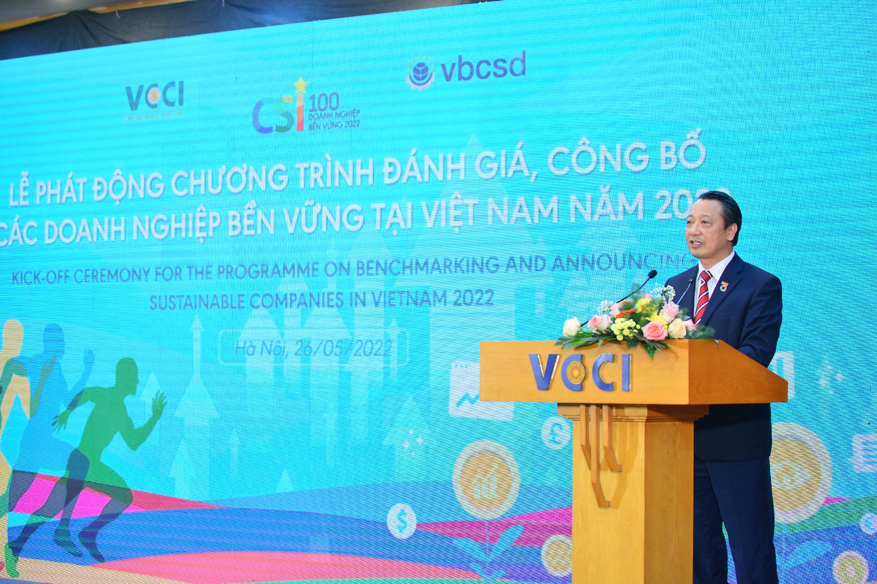 Phó Chủ tịch chuyên trách VCCI Nguyễn Quang Vinh - Chủ tịch VBCSD phát biểu tại lễ phát động