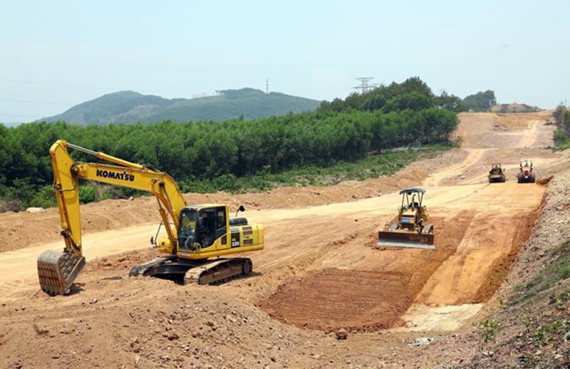 Phó Thủ tướng Lê Văn Thành yêu cầu, từ nay tới cuối năm, dứt khoát phải hoàn thành 361 km của giai đoạn 1 và phê duyệt 12 dự án thành phần giai đoạn 2 trong tháng 6 để khởi công trong tháng 12 - Ảnh minh họa