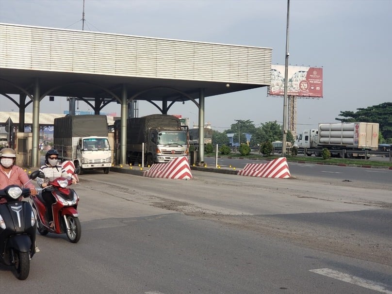 Trạm thu phí cầu Đồng Nai trên quốc lộ 1 đoạn qua TP.Biên Hoà, tỉnh Đồng Nai. Ảnh: Lao động