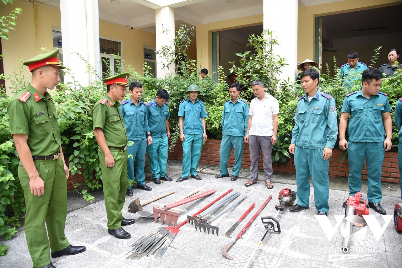 Lực lượng cơ động PCCC rừng của Ban quản lý rừng phòng hộ - đặc dụng Hà Nội được trang bị đầy đủ các trang thiết bị PCCC tại chỗ