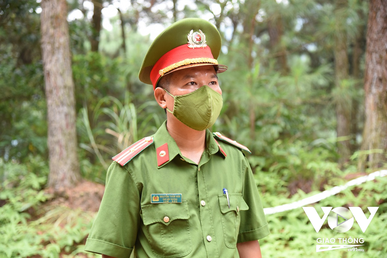 Thiếu tá Nguyễn Tuấn Sơn – Phó đội trưởng Đội Cảnh sát PCCC&CNCH Công an huyện Sóc Sơn (Hà Nội)