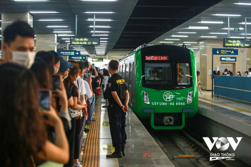 Tính đến ngày 17/7/2022, tuyến metro Cát Linh-Hà Đông đã vận hành được 254 ngày an toàn, đã vận chuyển hơn 4,3 triệu khách trên các chuyến tàu.