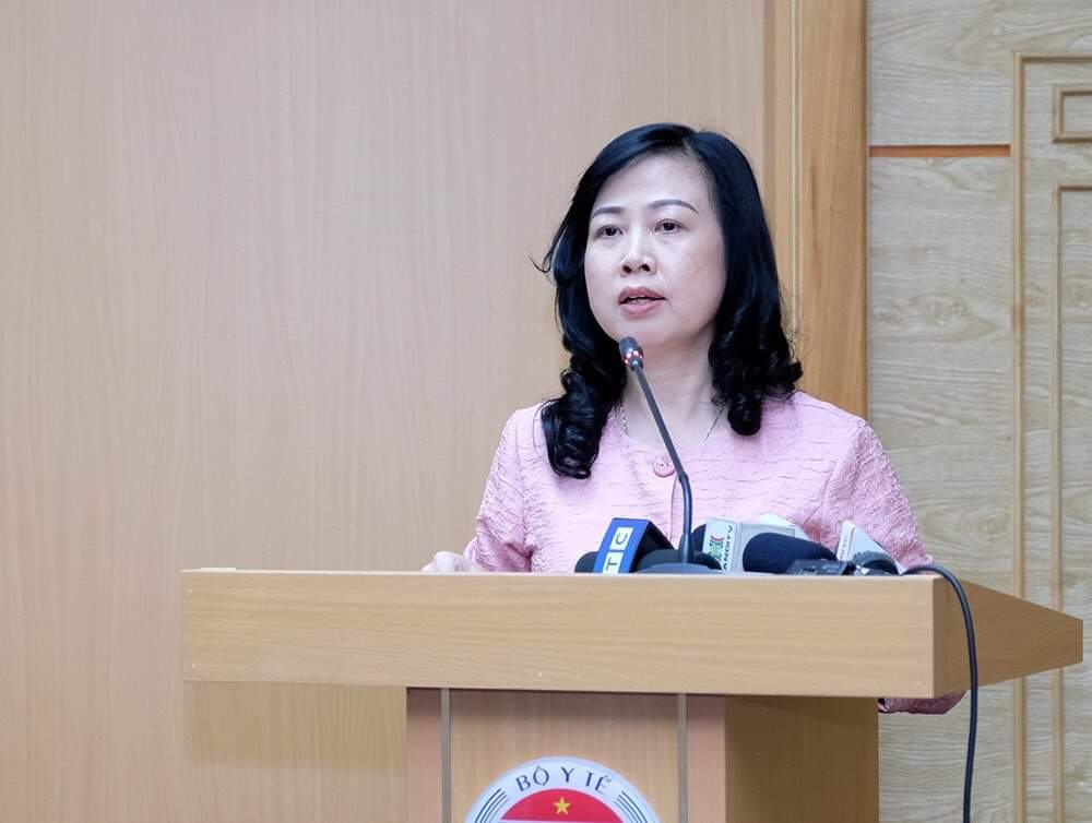 Quyền Bộ trưởng Bộ Y tế Đào Hồng Lan phát biểu tại Hôi nghị