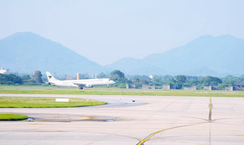 Chuyến bay đầu tiên từ Yangon đã hạ cánh tại Cảng HKQT Nội Bài