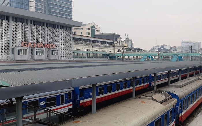 2 năm COVID-19 Đường sắt Việt Nam thua lỗ hơn 2 nghìn tỷ đồng. Ảnh: Dân Việt