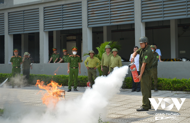 Đội dân phòng phòng cháy chữa cháy tại xã Đại Thịnh, huyện Mê Linh (Hà Nội) thường xuyên được bồi dưỡng, tập huấn các kỹ năng về phòng cháy, chữa cháy.