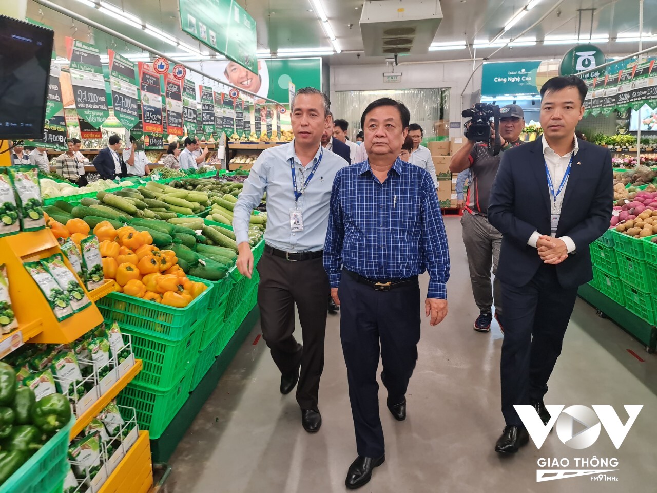 Bộ trưởng Hoan cho rằng: Nền nông nghiệp chúng ta manh mún, nhỏ lẻ;, nhiều hệ thống tham gia vào nên chúng ta cần có sự ttiếp cận khác.