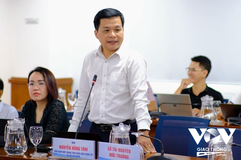 Ông Nguyễn Hồng Tâm, Phó Giám đốc điều hành Trung tâm kiểm soát bệnh tật TPHCM thông tin tại buổi họp báo chiều ngày 20.10